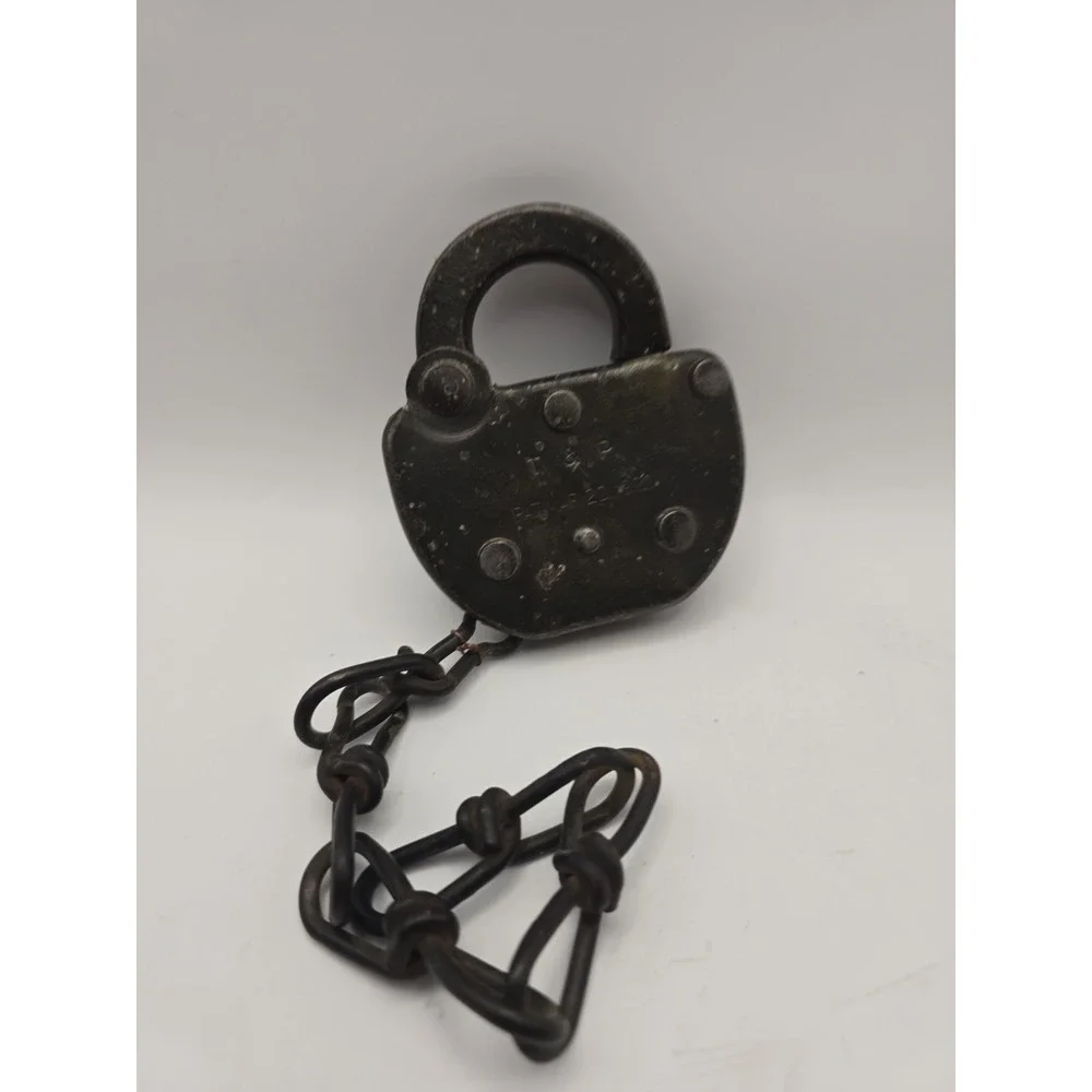 Vintage Adlake Railroad Lock with Chain T&P Pat Mar 20, 1920 No Key Included
